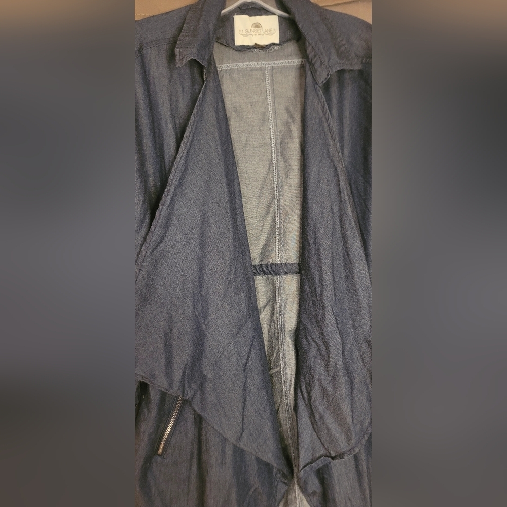 100% Cotton 1 Sunset Lane Womens Blue Denim Long Open Front Jacket Sz Med - Picture 5 of 13